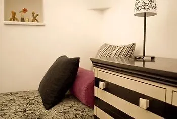 Trulli Paparale بيت للعطل ألبيروبيللو