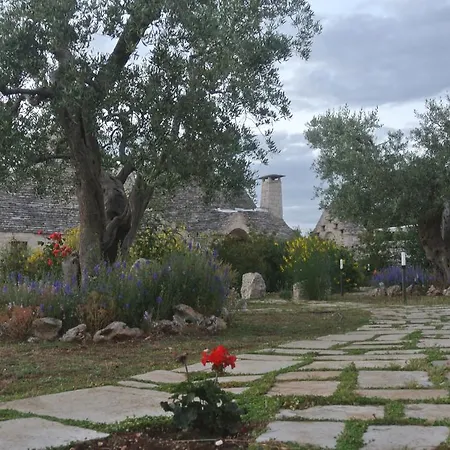 Trulli Paparale Alberobello